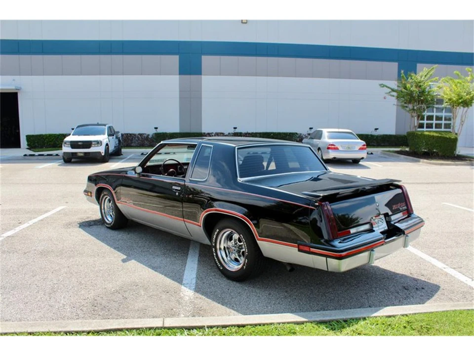 1983 Oldsmobile Cutlass 5th Gen - Image 26 of 31