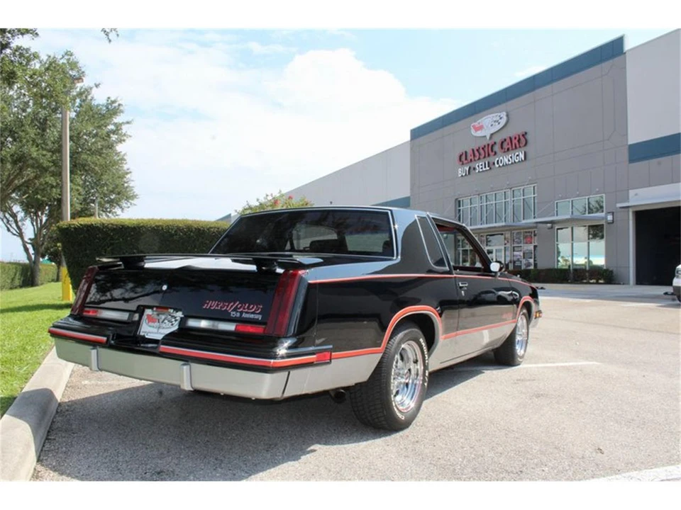 1983 Oldsmobile Cutlass 5th Gen - Image 14 of 31