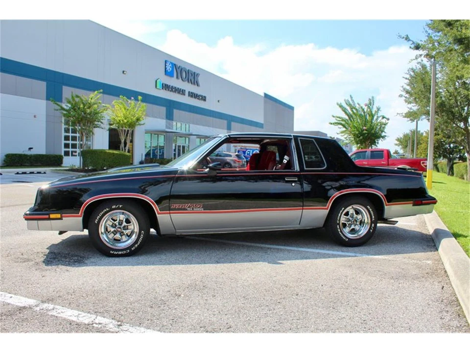 1983 Oldsmobile Cutlass 5th Gen - Image 9 of 31