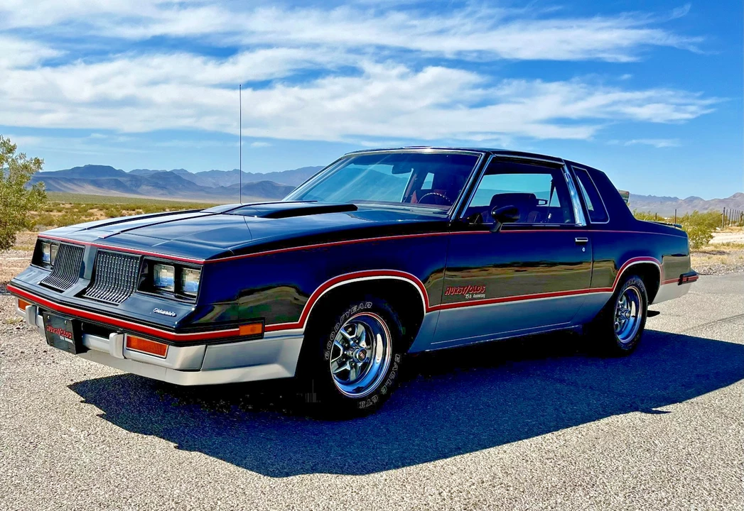 1983 Oldsmobile Cutlass 5th Gen - Image 9 of 21