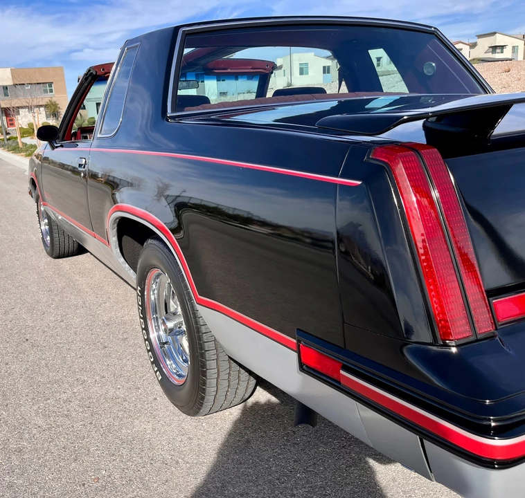 1983 Oldsmobile Cutlass 5th Gen - Image 4 of 21