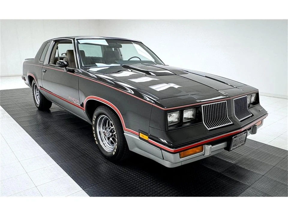 1983 Oldsmobile Cutlass 5th Gen - Image 7 of 31