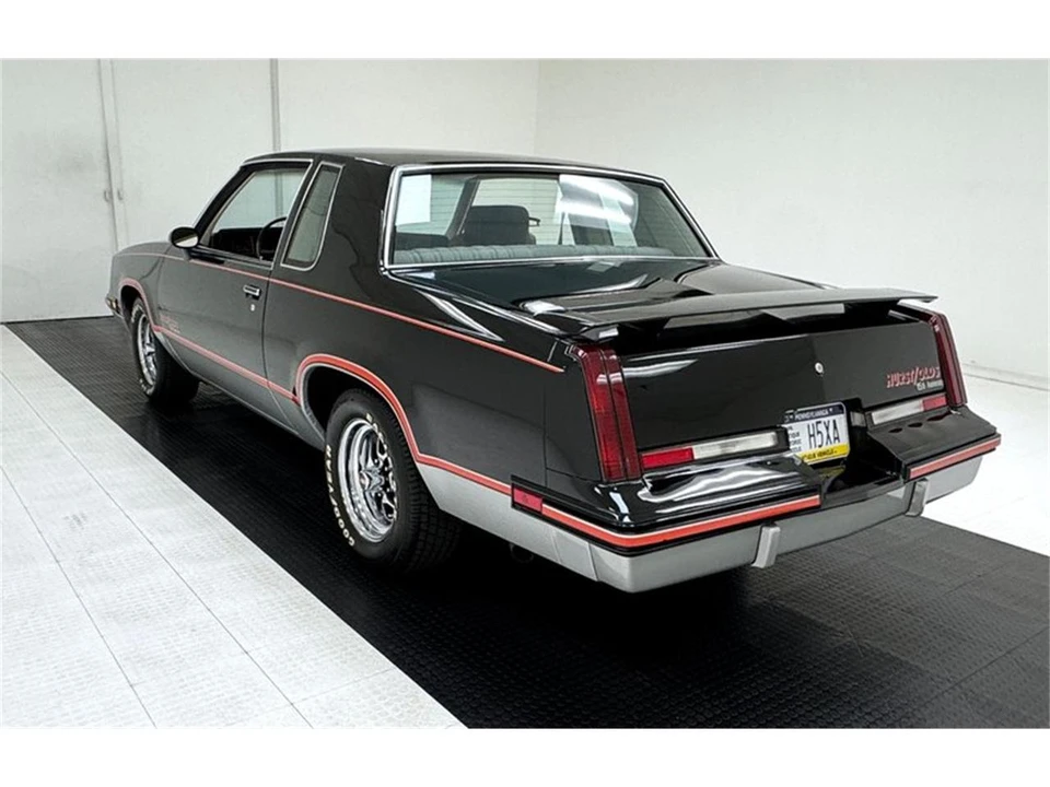1983 Oldsmobile Cutlass 5th Gen - Image 3 of 31