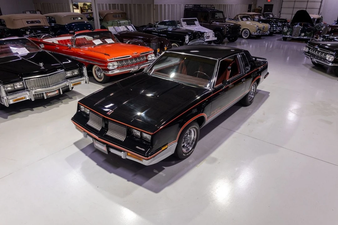 1983 Oldsmobile Cutlass 5th Gen - Image 8 of 21