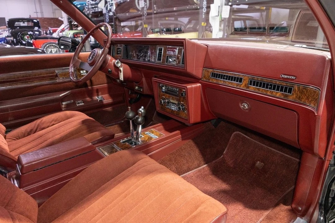 1983 Oldsmobile Cutlass 5th Gen - Image 3 of 21