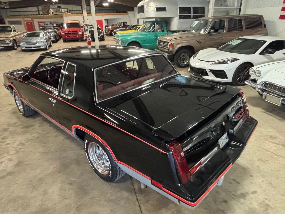 1983 Oldsmobile Cutlass 5th Gen - Image 17 of 31