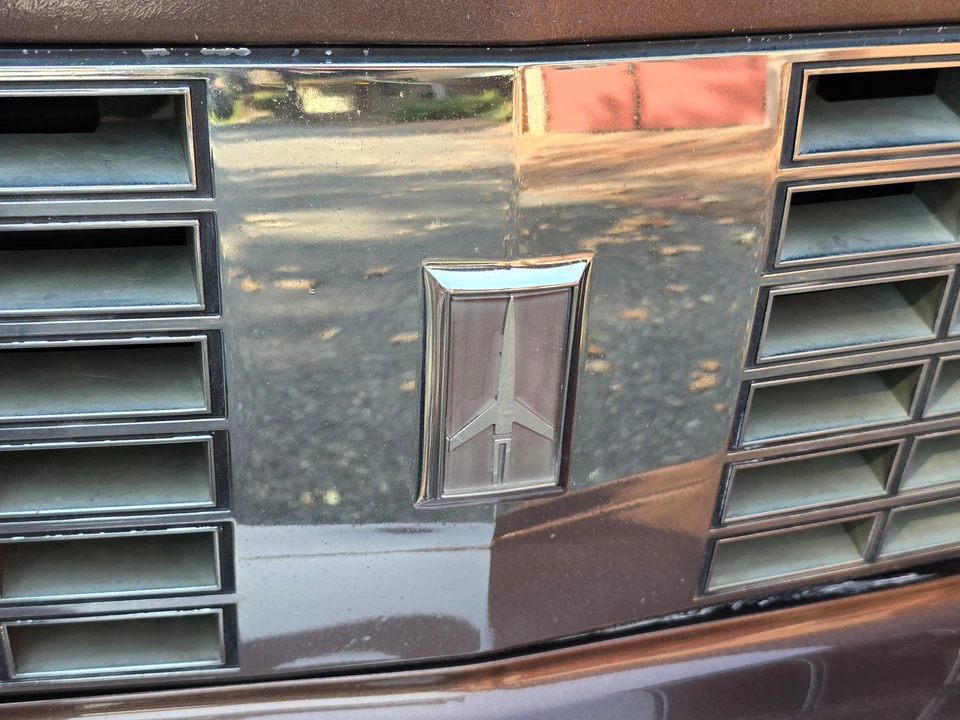 1983 Oldsmobile Cutlass Ciera - Image 29 of 31
