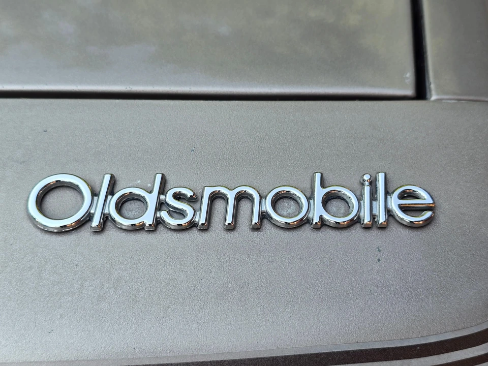 1983 Oldsmobile Cutlass Ciera - Image 30 of 31