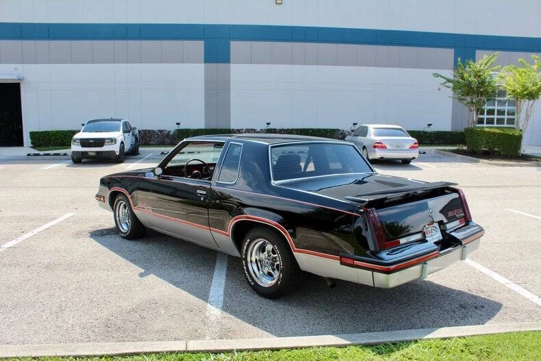 1983 Oldsmobile Cutlass 5th Gen - Image 26 of 31