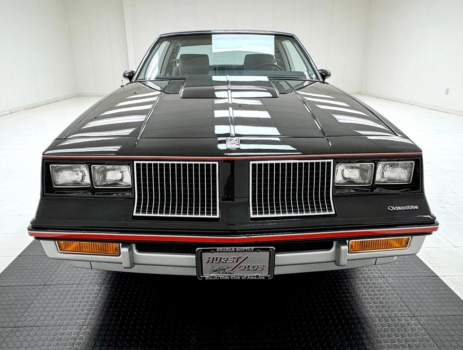 1983 Oldsmobile Hurst/Olds - Image 8 of 31