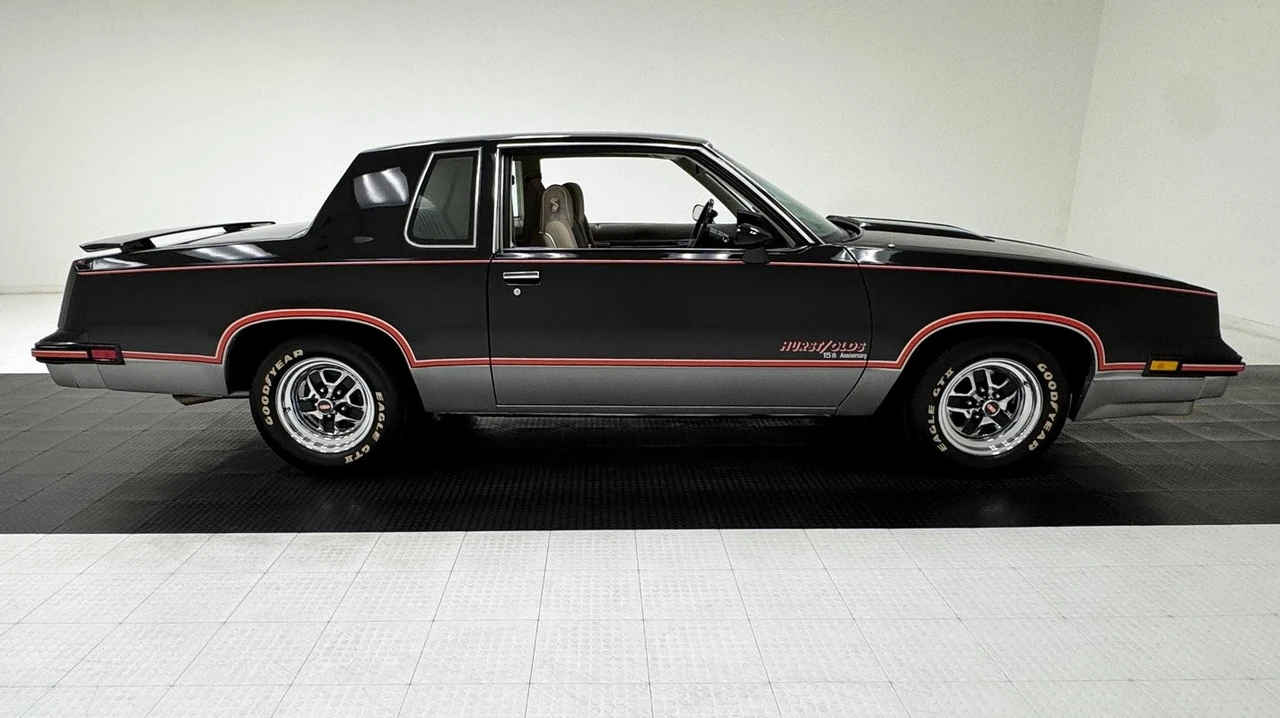 1983 Oldsmobile Hurst/Olds - Image 6 of 31