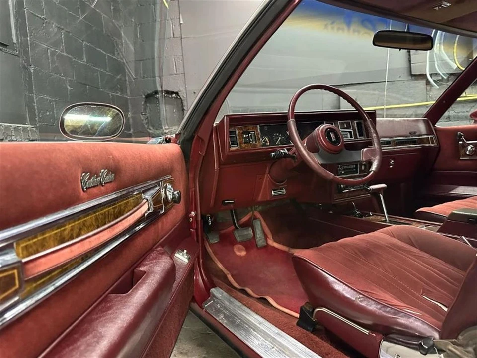 1983 Oldsmobile Cutlass 5th Gen - Image 7 of 15