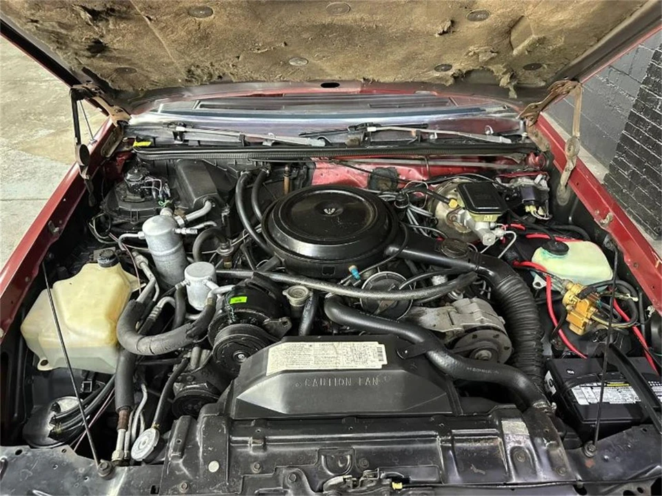 1983 Oldsmobile Cutlass 5th Gen - Image 12 of 15