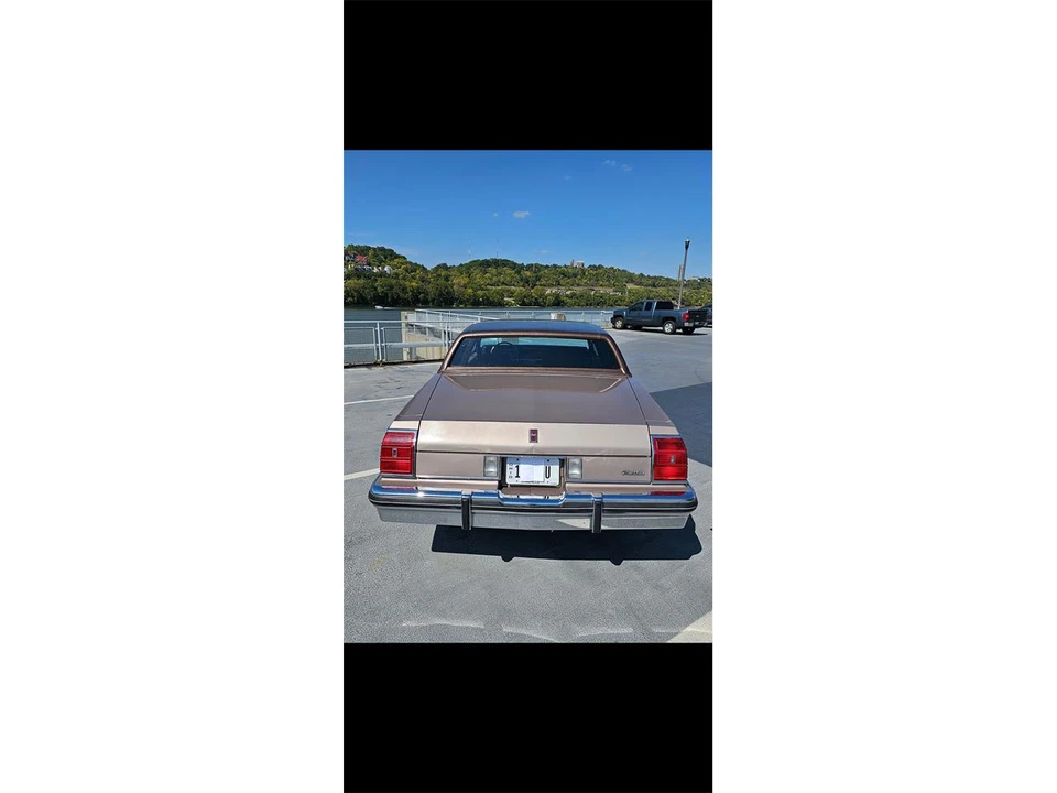 1983 Oldsmobile 88 - Image 4 of 13