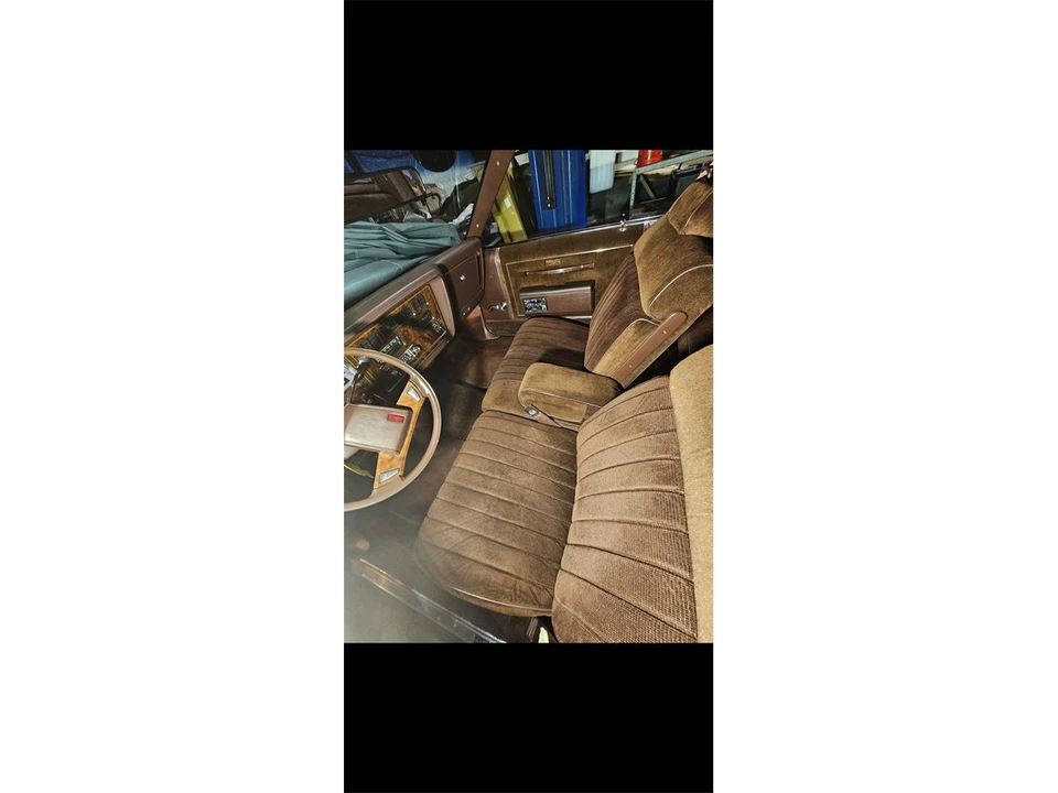 1983 Oldsmobile 88 - Image 11 of 13