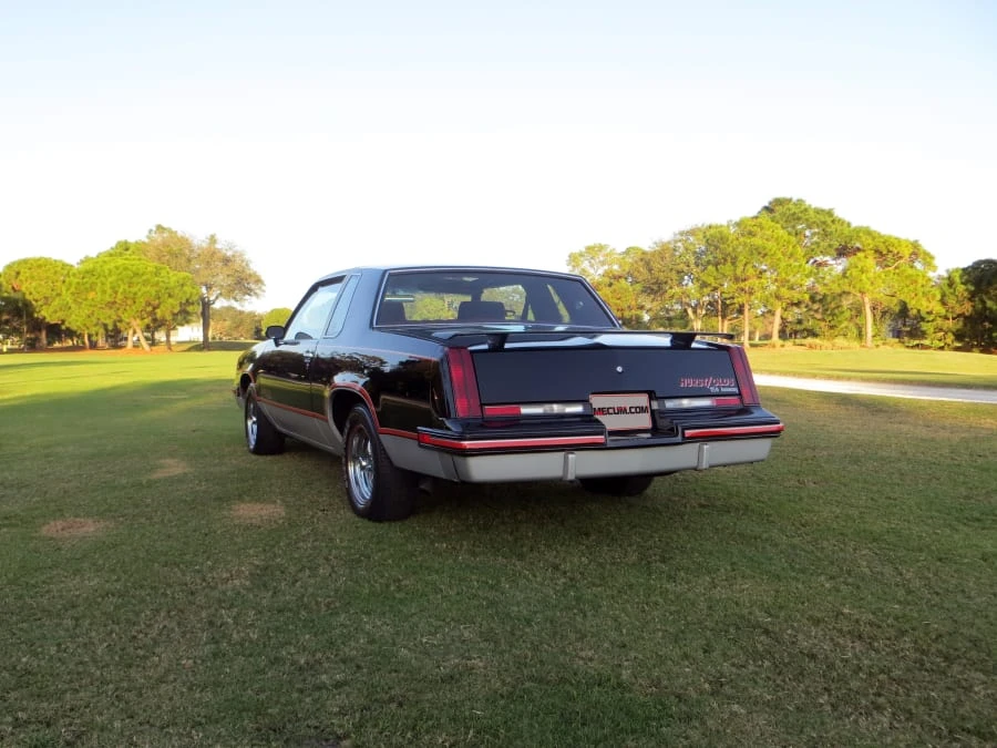 1983 Oldsmobile Hurst/Olds - Image 9 of 10
