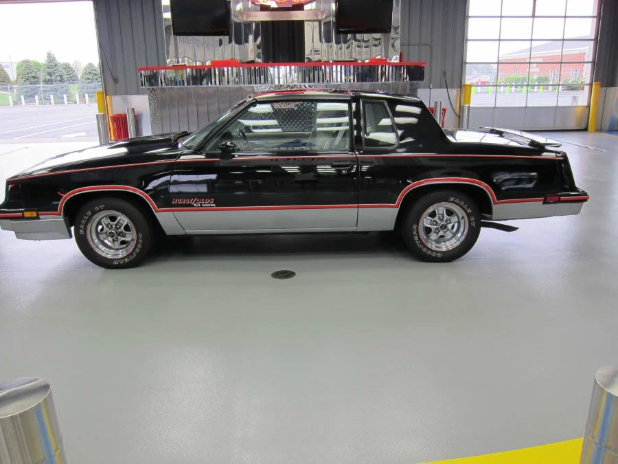 1983 Oldsmobile Hurst/Olds - Image 9 of 10