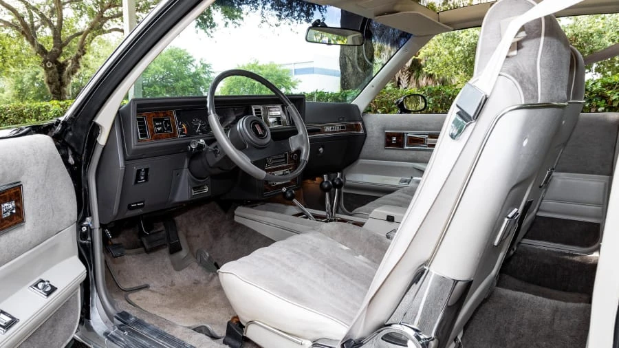 1983 Oldsmobile Hurst/Olds - Image 3 of 31