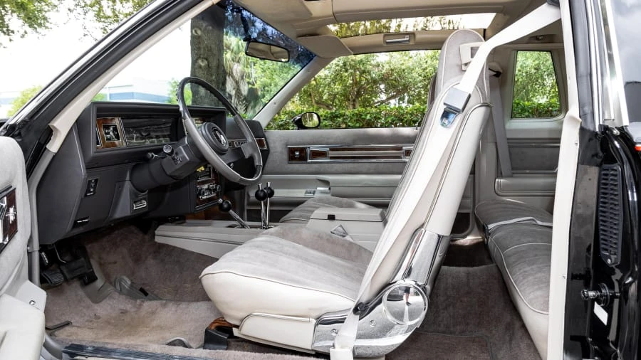 1983 Oldsmobile Hurst/Olds - Image 21 of 31