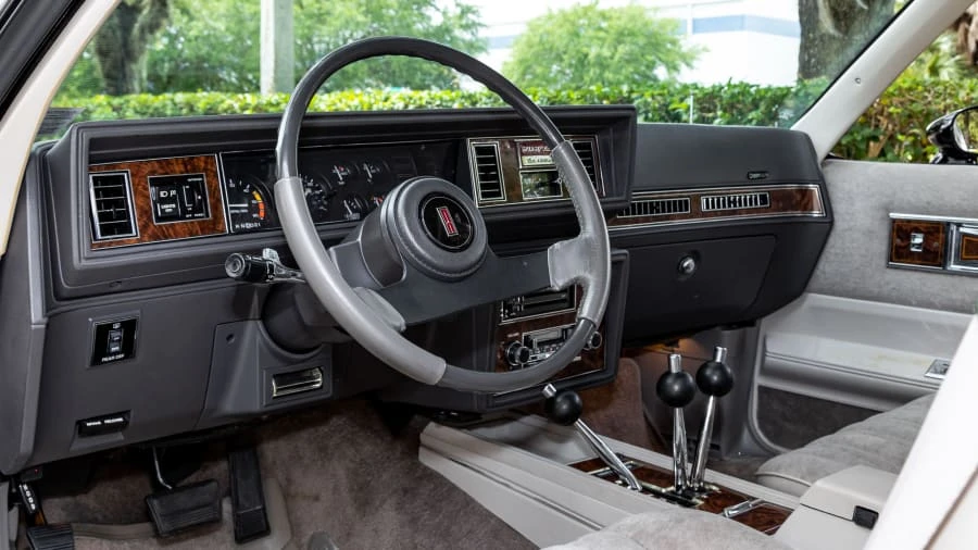 1983 Oldsmobile Hurst/Olds - Image 22 of 31