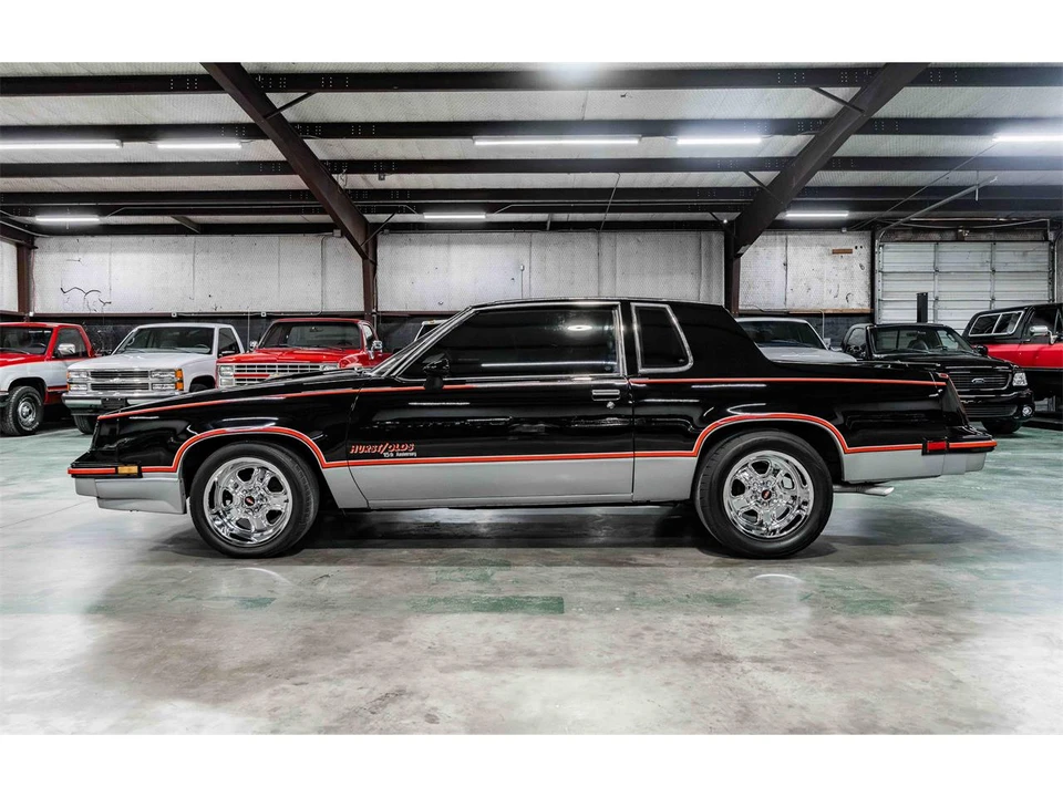 1983 Oldsmobile Hurst/Olds - Image 2 of 24