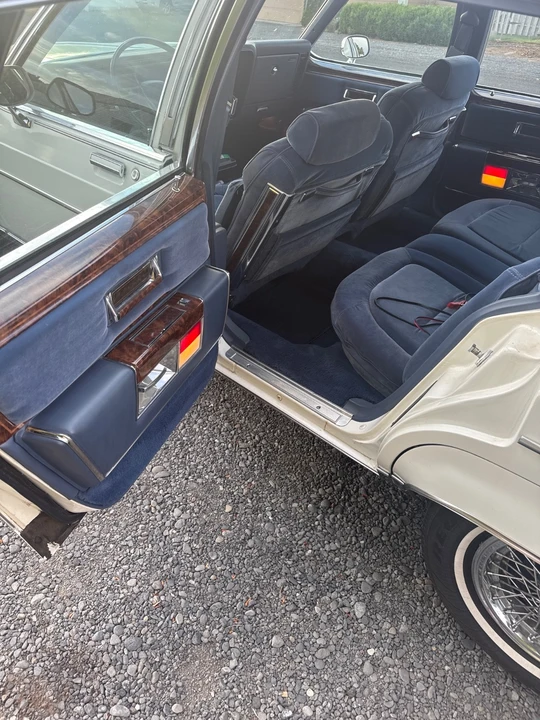 1983 Oldsmobile 98 - Image 17 of 31