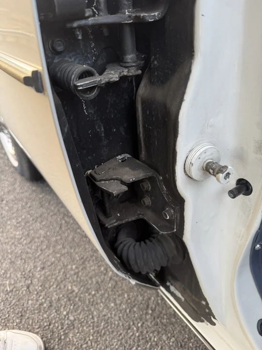 1983 Oldsmobile 98 - Image 25 of 31