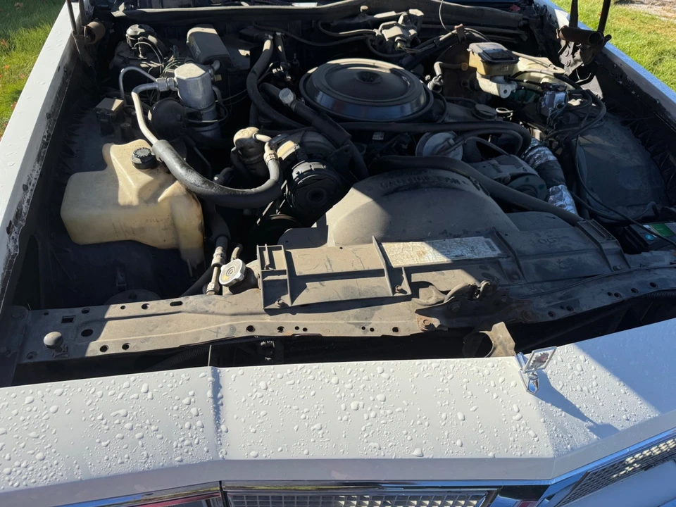 1983 Oldsmobile 98 - Image 15 of 31