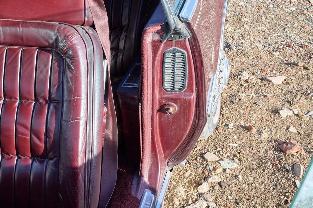 1983 Oldsmobile Toronado - Image 30 of 30