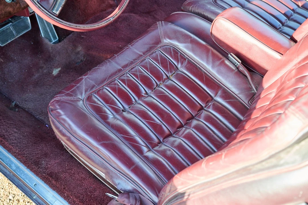 1983 Oldsmobile Toronado - Image 25 of 30