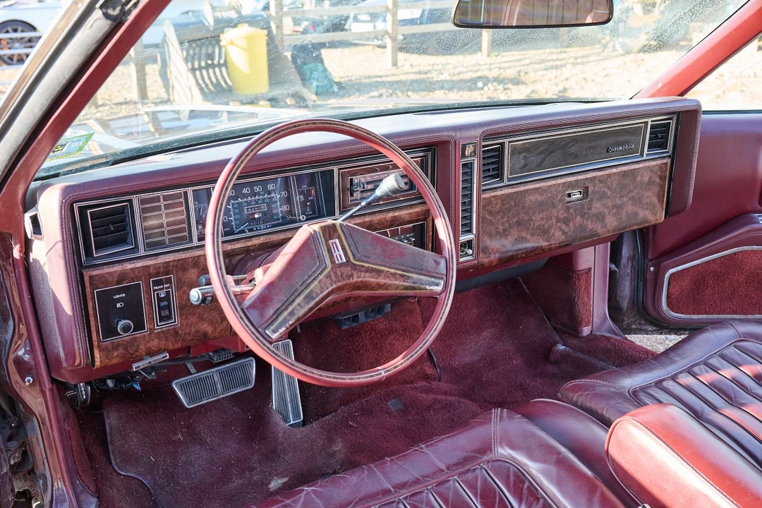 1983 Oldsmobile Toronado - Image 24 of 30