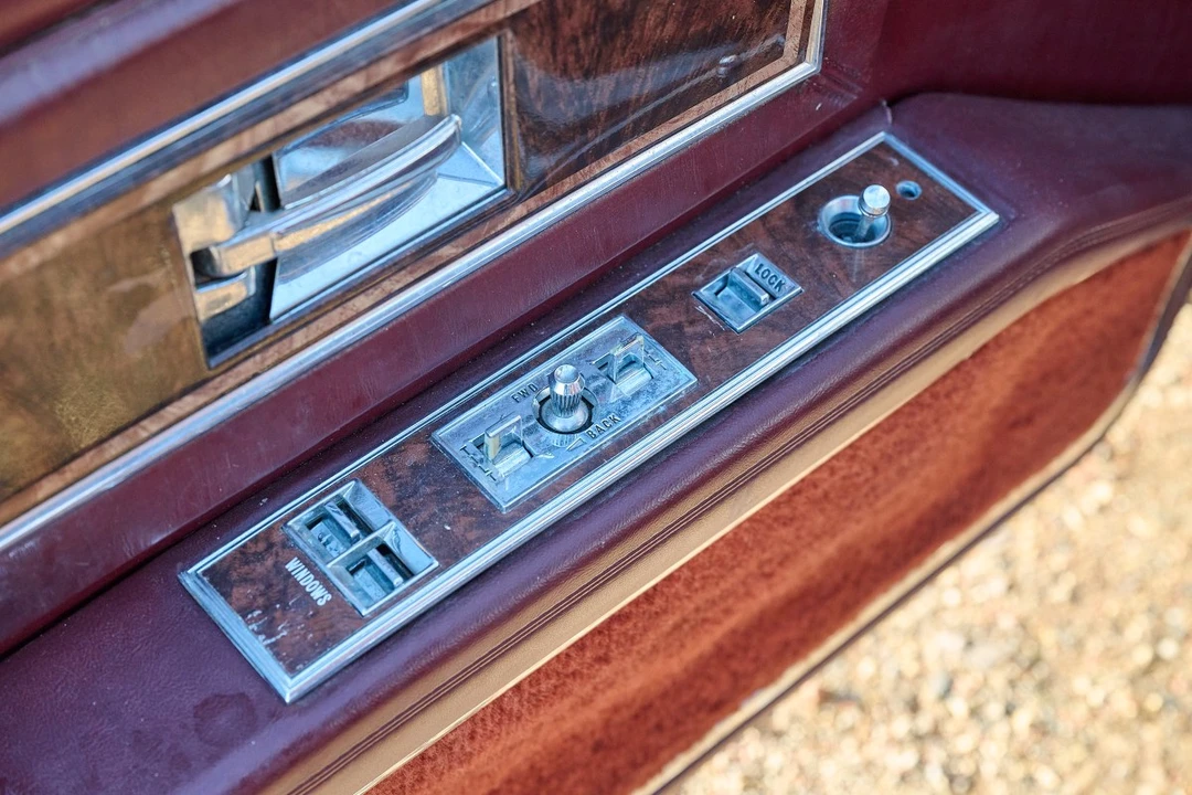 1983 Oldsmobile Toronado - Image 22 of 30