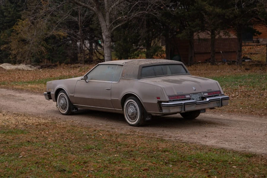 1983 Oldsmobile Toronado - Image 7 of 15