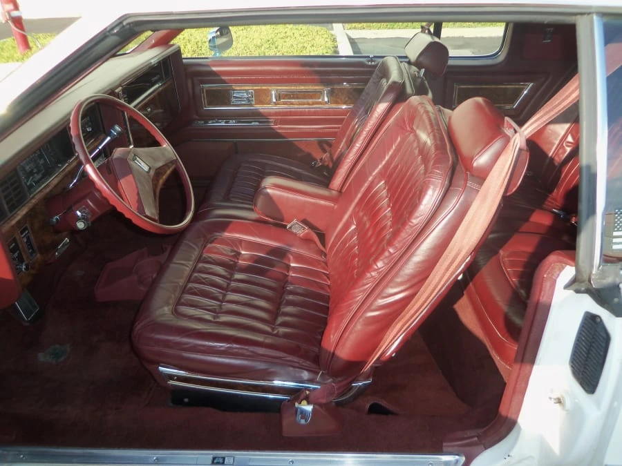 1983 Oldsmobile Toronado - Image 4 of 7