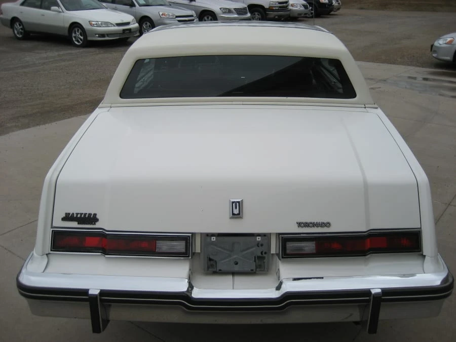 1983 Oldsmobile Toronado - Image 4 of 7