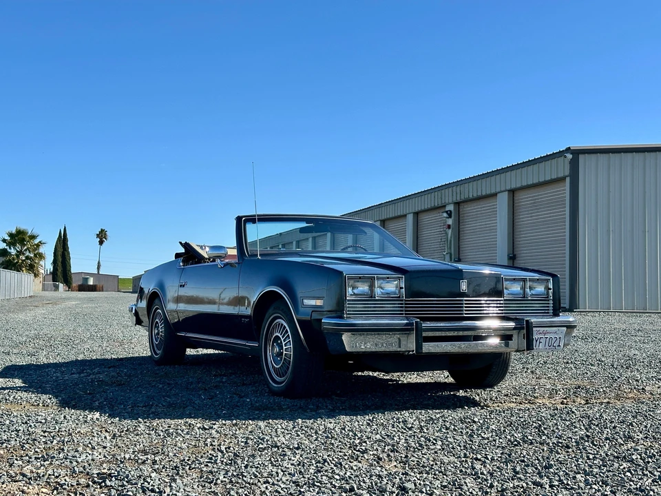 1983 Oldsmobile Toronado - Image 17 of 31