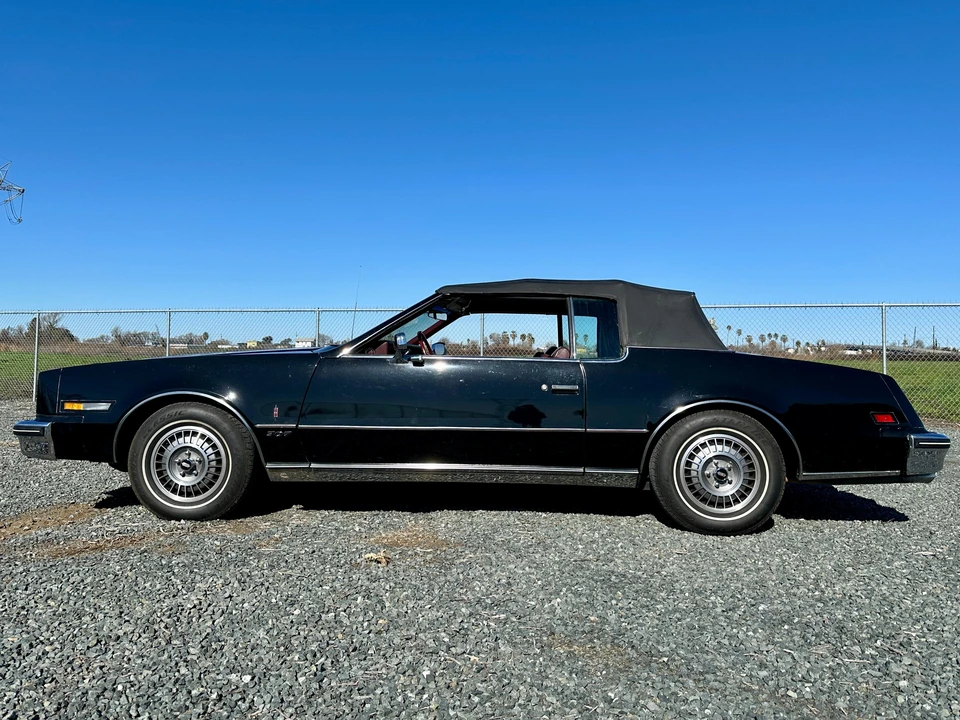 1983 Oldsmobile Toronado - Image 21 of 31