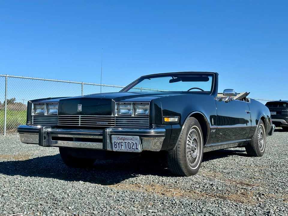1983 Oldsmobile Toronado - Image 8 of 31