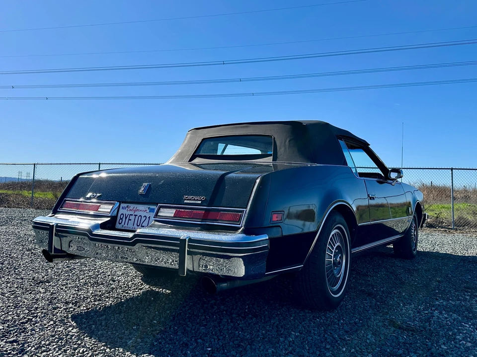 1983 Oldsmobile Toronado - Image 22 of 31