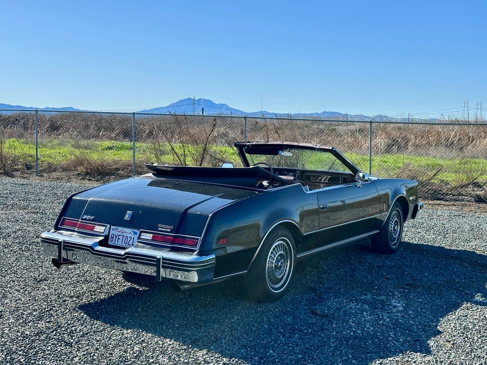 1983 Oldsmobile Toronado - Image 13 of 31