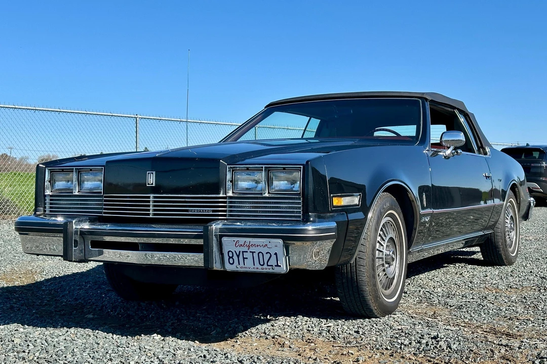 1983 Oldsmobile Toronado - Image 2 of 31