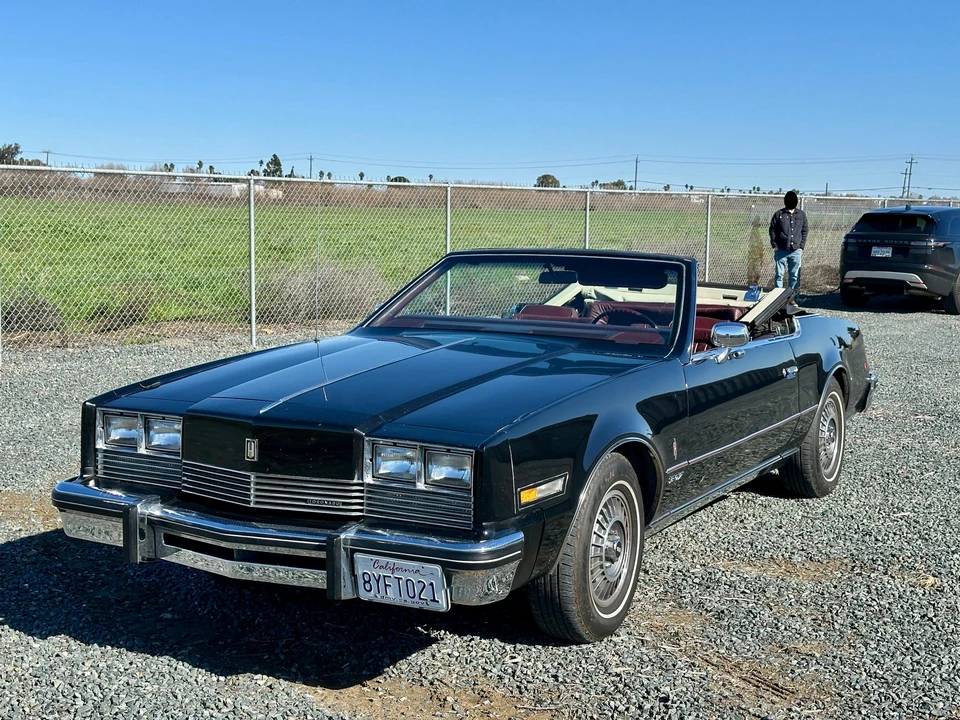 1983 Oldsmobile Toronado - Image 7 of 31