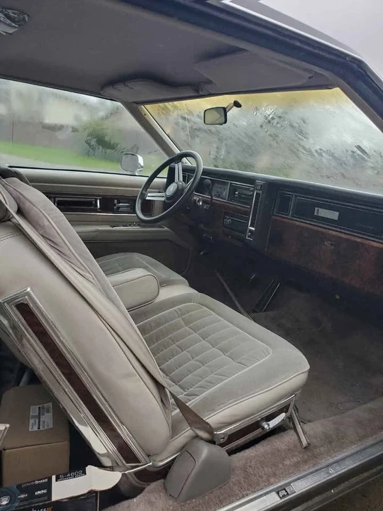 1983 Oldsmobile Toronado - Image 3 of 4