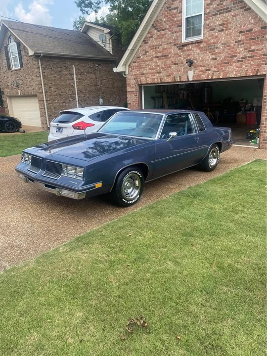 1983 Oldsmobile Cutlass Supreme - Image 3 of 6