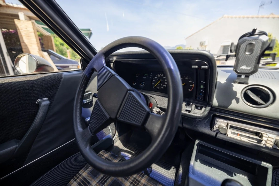 1983 Opel - Image 27 of 31