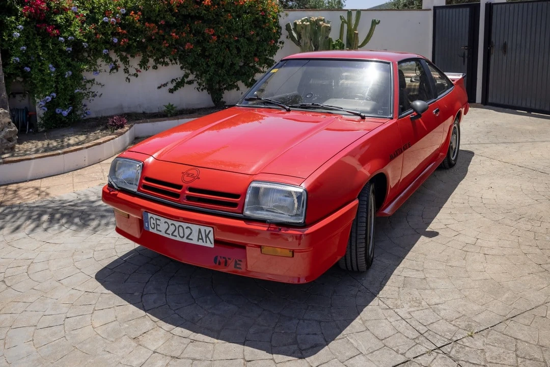 1983 Opel - Image 2 of 31