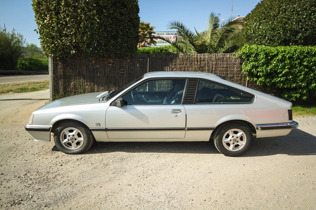 1983 Opel - Image 4 of 31