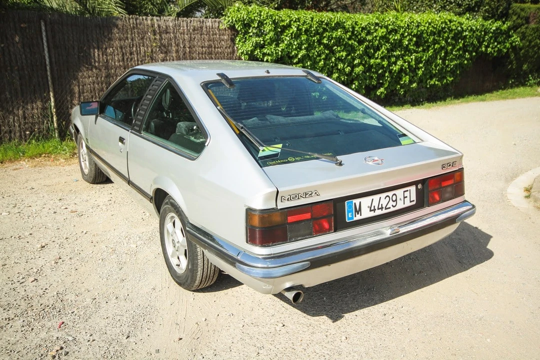 1983 Opel - Image 11 of 31