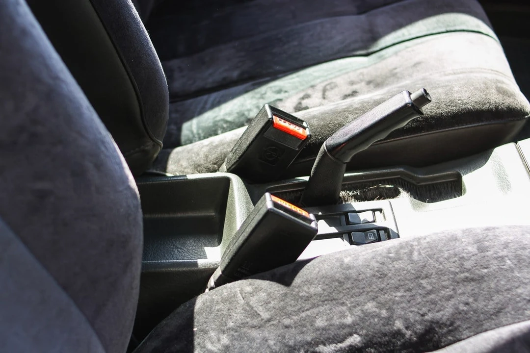 1983 Opel - Image 19 of 31