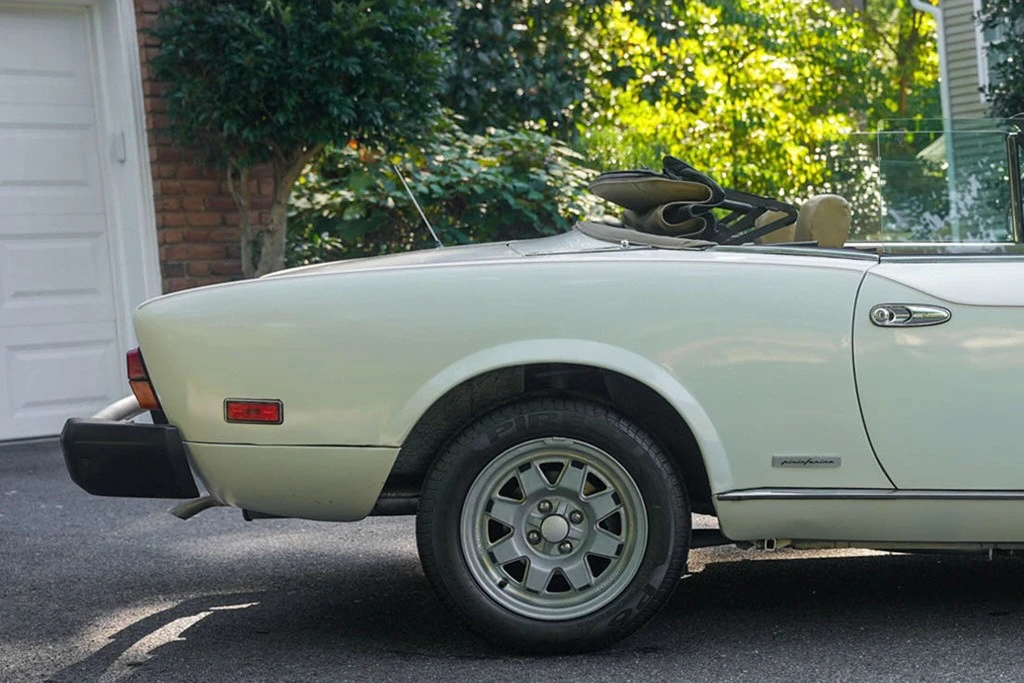 1983 Pininfarina - Image 10 of 12